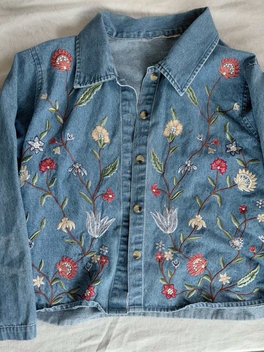 Vintage Blue Denim Jacket w Colorful Floral Embroidery | Cottagecore Boho Jean